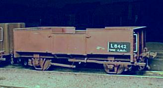 L-8 wagon